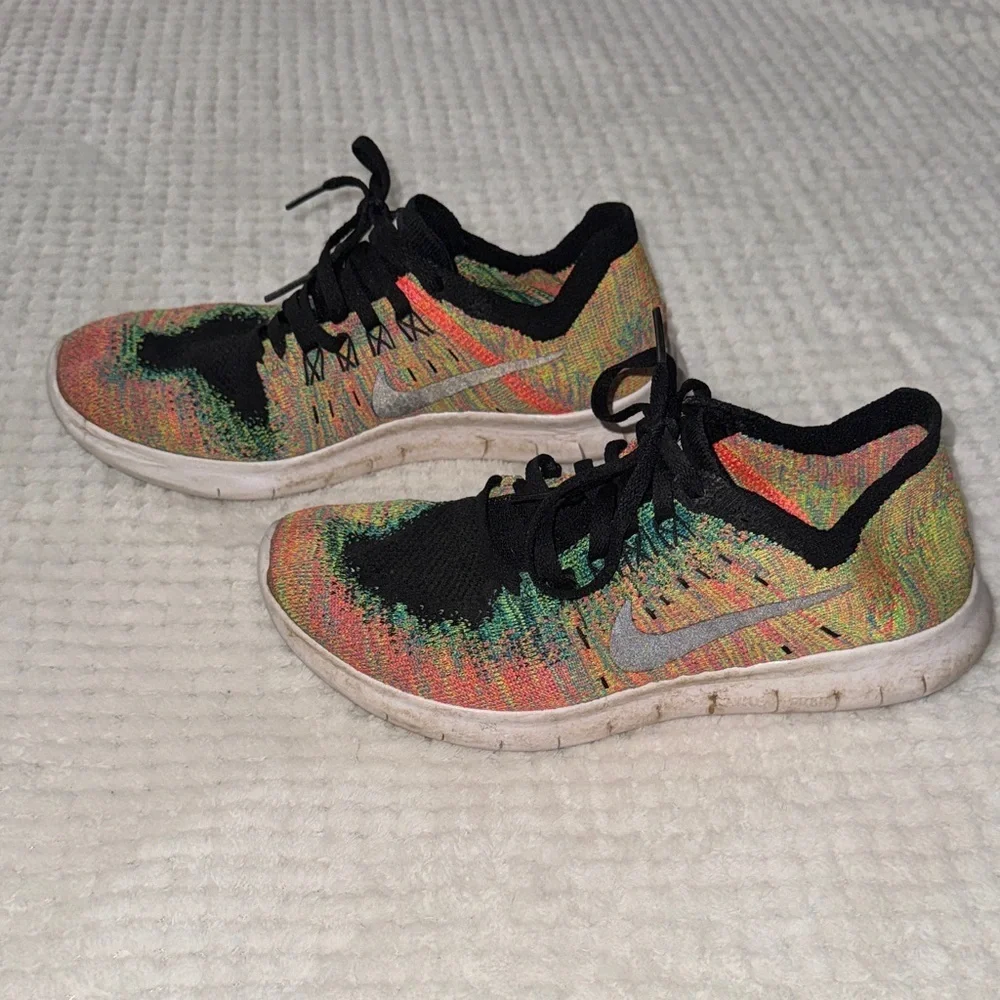 Nike Free RN Flyknit Running Shoes 🌈👟 | Youth Size 6 ✨